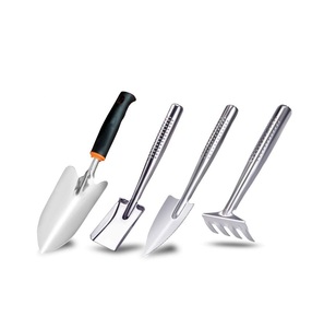 Prix de gros Outils de jardin Couleur verte Le plus exigeant Design attrayant Articles de jardin Ensemble d'outils à main de jardinage domestique Manche en bois - Product Image 3