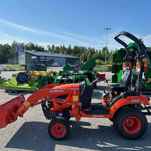 Mini-tracteur Kubota BX231+EK+Godet avec chargeur à attache rapide et godet à fixation par goupilles, prêt à l'exportation. - Product Image 1