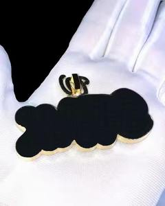 Collier pendentif pour femmes et hommes Bijoux étincelants pour événements spéciaux - Product Image 3