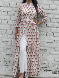 Mini Magenta Mandarin Cape Qualité Indian Fashion Styling Ladies' Kurti et Pantalon Robe Tissu Fabriqué par Indian Company - Product Image 3