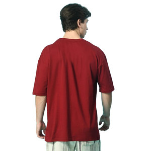 เสื้อยืดโอเวอร์ไซส์ทรงหลวมสำหรับผู้ชาย แขนสั้น คอกลม ดีไซน์ทันสมัย สวมใส่สบาย - Product Image 2