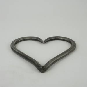 Dessous de plat en métal en forme de coeur nouveauté décoratif en gros cuisine dessous de plat indien élégant dessous de plat pour les cuisines de l'inde - Product Image 2