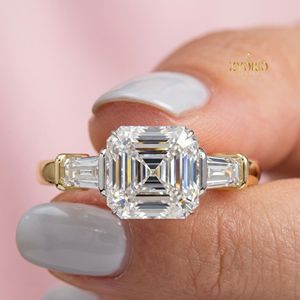 แหวนหมั้นเพชรทรง Asscher 3 เม็ด ทอง 18K แหวนเพชรทรง Baguette แบบเรียว แหวนเพชรเพาะเลี้ยงในห้องปฏิบัติการ เครื่องประดับหรูหรา - Product Image 3