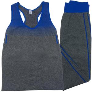 Conjuntos de Yoga de Alta Calidad para Mujer, 2 Piezas, Colores Sólidos Personalizables con Logotipo, Spandex/Poliéster, Ropa Deportiva para Gimnasio, Top Ventas, Elegante - Product Image 4