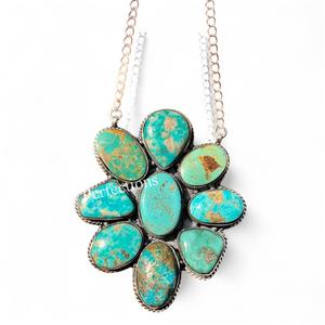 Collier élégant et unique en turquoise d'Arizona avec pendentif en moissanite, bijoux fins tendance pour femmes pour les occasions de fête - Product Image 1