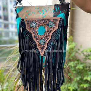 Nouveauté Sac à main en cuir de vache véritable pour femmes avec franges en fourrure Sac élégant à la mode Vente chaude Sac en cuir de vache à poils Sac bohème Inde - Product Image 2