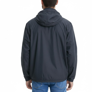 Veste coupe-vent d'hiver pour homme de haute qualité avec col montant et logo frontal, à capuche, imperméable et respirante, coupe classique - Product Image 2