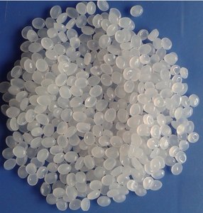 Granulés de PP transparents LLDPE EFDC-7050 – Qualité film soufflé et extrusion, qualité alimentaire, usage général, résine plastique en granulés - Product Image 1