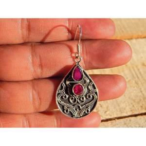 Boucles d'oreilles fines en argent sterling 925 faites à la main Rubis naturel à facettes dans un style vintage-Modèle E0703-GS cadeau parfait pour elle - Product Image 4