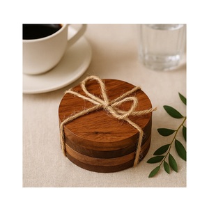 Ensemble de sous-verres en bois rustique de style ferme |   Sous-verres artisanaux en bois naturel pour la cuisine, la table, le restaurant et la décoration intérieure - Product Image 2