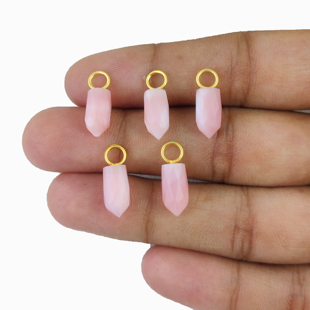 โอปอลสีชมพู