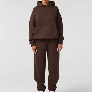 Vêtements de sport respirants et doux sur mesure OEM, pull-over pour femme, jogging, survêtement de jogging, impression décontractée, survêtement - Product Image 5