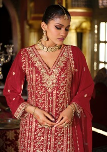 Traje Salwar Kameez Tradicional Pakistaní para Mujer, de Seda Chinon con Bordado Intenso, de Secado Rápido, Corte Regular, Listo para Usar, Estilo Palazzo - Product Image 6