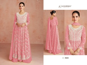 งานปักที่มีคุณภาพสูงลำดับทำงานด้านหลังผู้หญิง salwar kameez ในราคาจำนวนมากจากผู้ผลิตอินเดีย - Product Image 6