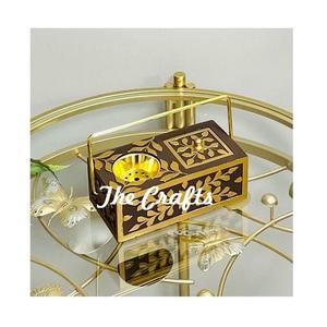 Brûleur à Bakhoor Arabe au Design Attrayant en Bois avec Boîte et Plateau en Acrylique pour l'Utilisation de Parfum d'Ambiance à la Maison - Product Image 3