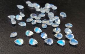 Piedra lunar de arcoíris Natural corte de pera 6x9mm facetado azul fino llamativo calidad AAA-piedra lunar de arcoíris llamativa azul superior piedra preciosa suelta - Product Image 5