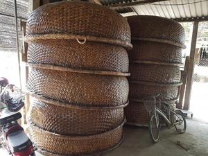 Bateau de pêche à rames circulaire Bateaux coracle en bambou vietnamiens traditionnels Artisanat en osier pour Coast River Resort Entertainment - Product Image 4