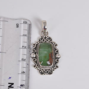 Pendentif en pierres précieuses chrysoprase en argent Sterling 925 pour femmes bijoux chrétiens religieux durables avec réglage de lunette cadeau parfait - Product Image 1