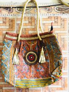 Bolso de BANJARA indio hecho a mano para mujer, bolso de hombro de algodón de estilo bohemio con bordado Vintage de lujo personalizado para compras nocturnas - Product Image 6