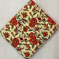 Catálogo de telas de algodón estampadas a mano en Jaipur, con motivos florales surtidos, textiles de algodón indio para prendas de vestir, decoración del hogar y manualidades.