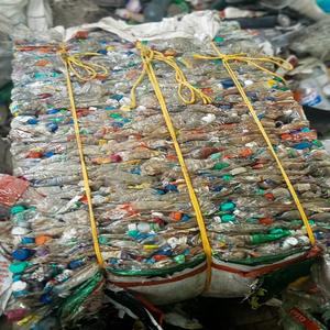 Chatarra de plástico de alta calidad, precio al por mayor, entrega rápida garantizada, botellas de plástico para mascotas, venta de balas, grado de moldeo - Product Image 4