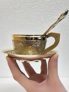 Ensemble de Dabara traditionnel en laiton, tasse et soucoupe de service pour café filtre d'Inde du Sud, pour des articles en laiton authentiques faits à la main - Product Image 6