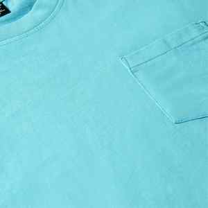 Ensemble t-shirt et short pour hommes sur mesure T-shirt à manches courtes en coton uni avec short coupe décontractée tenue quotidienne douce et confortable - Product Image 3