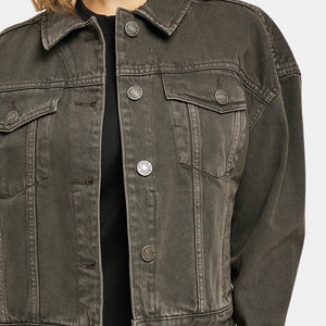 Chaqueta vaquera moderna de gran tamaño para mujer Braun personalizada, lo último en venta al por mayor, cierre de botones diseñado para mujer, comodidad para todas las estaciones - Product Image 6