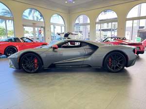 Ford GT RW 2016, Sedán Automático de 6.1-8L con Techo Panorámico - Product Image 2