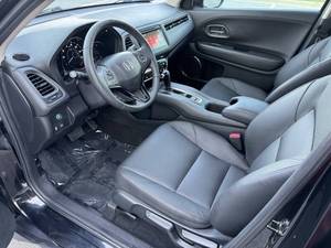 Precio bajo, Honda HR-V EX-L 2016 con navegador, auto usado en venta - Product Image 3