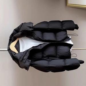 Personalizado 100% Nylon invierno Vintage negro impermeable a prueba de viento estándar con capucha soporte Zip-Up Puff High Street chaqueta para hombres - Product Image 2