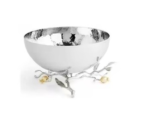 Bol de service en métal royal en acier inoxydable et design martelé de couleur argent poli brillant avec poignées de couleur or - Product Image 1