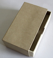 Boîte en papier écologique artisanale solide avec logo personnalisé, fabriquée en carton de chanvre recyclé, pour flacons de parfum, cadeaux d'anniversaire et de festival