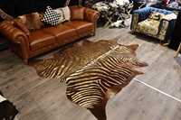 Alfombra Adiva, Fabricada en Turquía, de Cuero Vacuno, Tejido Jacquard a Máquina, Resistente a las Manchas, con Patrón Abstracto, Pelo Medio, Juego de Alfombras
