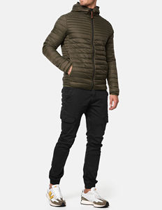 Chaqueta Acolchada de Alta Calidad, Talla Grande, Estilo Hip Hop, Cuello Alto, Paneles Cosidos, Chaqueta Ligera y Transpirable a la Moda - Product Image 1