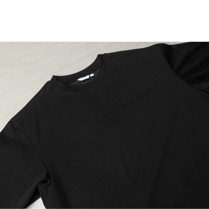 T-shirt vintage unisexe surdimensionné Graphique lourd personnalisé pour homme - Product Image 4