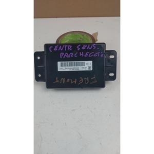 ชุดควบคุมเซ็นเซอร์จอดรถ FIAT Freemont รุ่นที่ 1 (11>) 939B5000 - Product Image 1