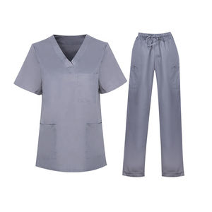 Tenues d'infirmières médicales en coton 100% tissé, réutilisables et respirantes, fabriquées au Pakistan - Product Image 1