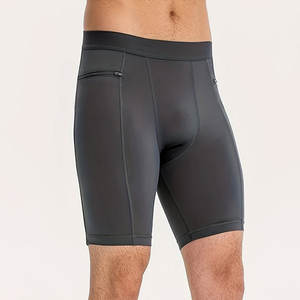 Shorts de compression pour hommes de style rue populaire les plus vendus Logo personnalisé vente en gros Shorts d'entraînement à motif solide en vente - Product Image 2