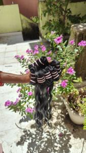 Precio al por mayor de fábrica Paquete de cabello crudo indio Remy, 100% extensiones de cabello humano, vendedores de cabello crudo Cabello indio virgen ondulado natural - Product Image 2