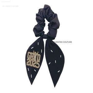 Personalizado indio bordado a mano semilla con cuentas negro Scrunchies hermoso accesorio para el cabello Clips moda inspirada en la graduación - Product Image 3