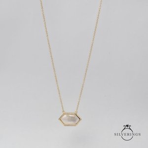 Collar de Plata de Ley 925 con la Sagrada Madre y Patrón Hexagonal con Circonita Dorada para Regalo - Product Image 2