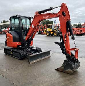 Mini-excavatrice KX033-4 2025 à vendre - Compacte, puissante et conçue pour les professionnels - Product Image 1