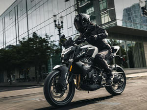 Nueva Motocicleta 450NK Nakeds 2026 en Venta (Ventas Anuales) - Product Image 2