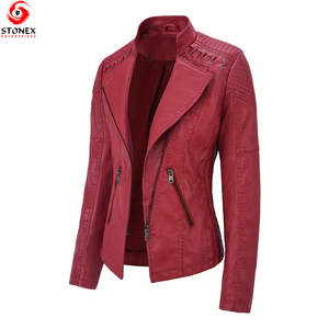 Veste en cuir pour femme coupe ajustée, veste en cuir pour femme personnalisée, design de mode confortable, vestes en cuir de couleur rouge - Product Image 2