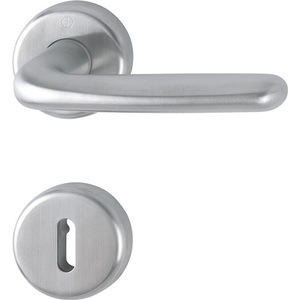 Ensemble de rosettes Cardiff en acier inoxydable F69 OB DIN Gauche/Droite D/D HOPPE (E1850Z/17KV/17KVS) pour accessoires de tringles à rideaux et rails - Product Image 1