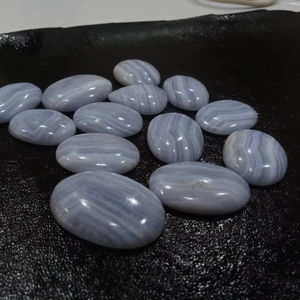 H a GEMS Cabujón de Ágata Azul Natural, Piedra Preciosa Suelta Azul Claro Relajante con Forma Mixta para la Fabricación de Joyas - Product Image 1