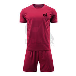 Uniforme de fútbol hecho en fábrica superventas, nueva llegada, diseño OEM, camiseta de etiqueta privada para ropa de fútbol - Product Image 1