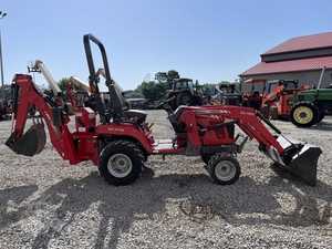 Tractor de Ruedas Massey Ferguson GC1725M de 25 CV Disponible Ahora con Precios y Rendimiento Confiable - Product Image 5