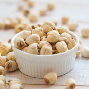 Yellow Lotus <b>Nut</b> Dried Organic Yellow Lotus <b>Nut</b> Lotus Kernel - Product Image 2